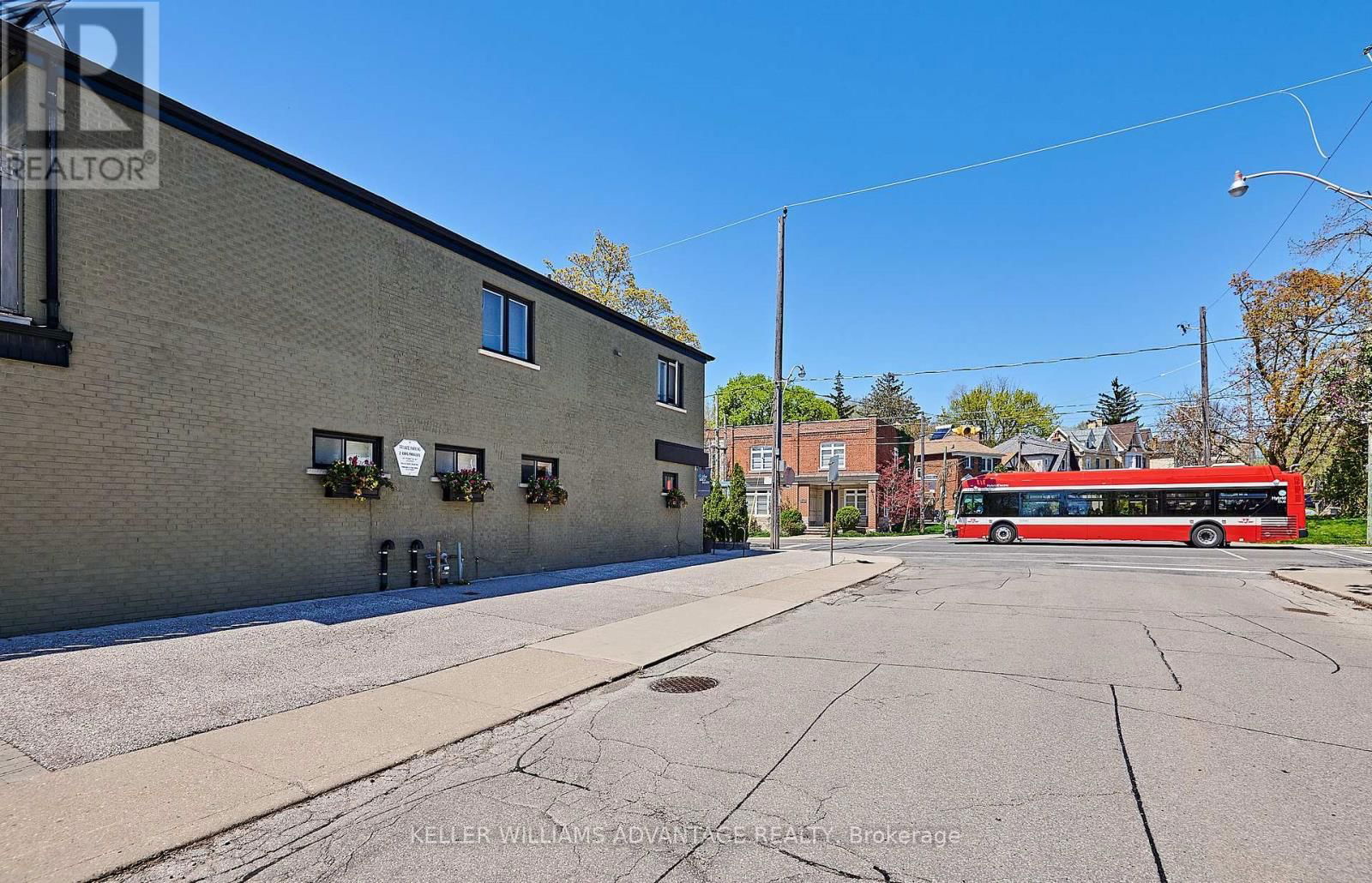 477 DAVISVILLE AVENUE Image 28