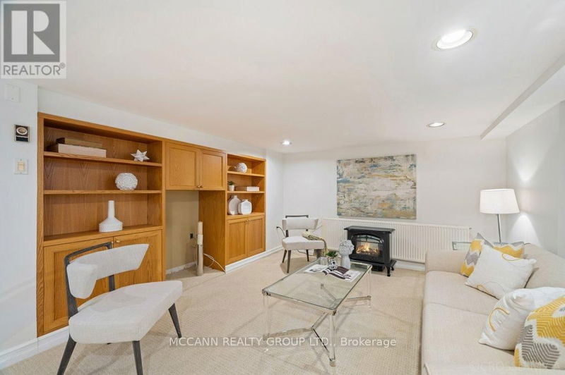 48 Joicey Boulevard  Toronto (Bedford Park-Nortown), M5M2S9 | Image 24