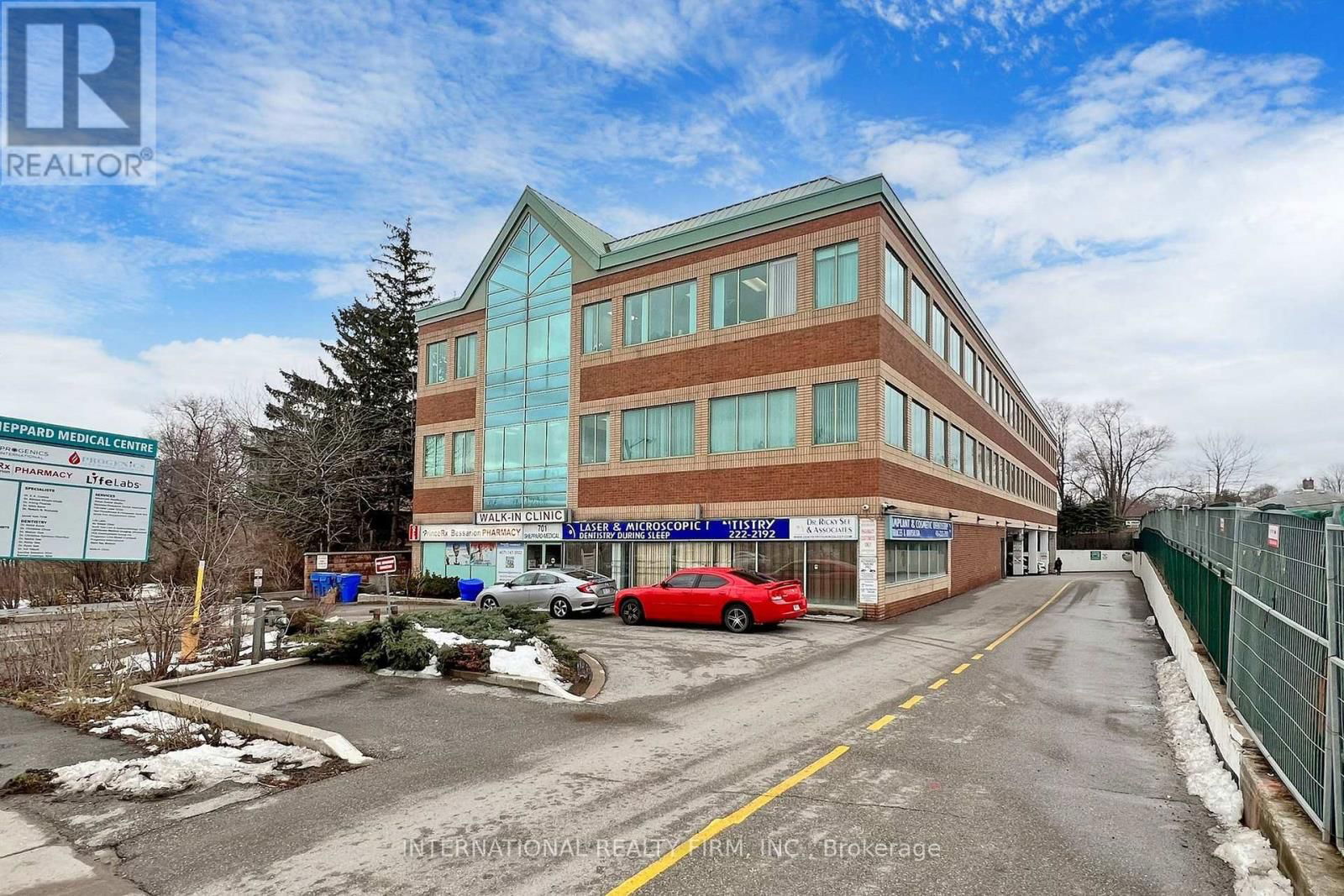 209 - 701 SHEPPARD AVENUE E Image 1