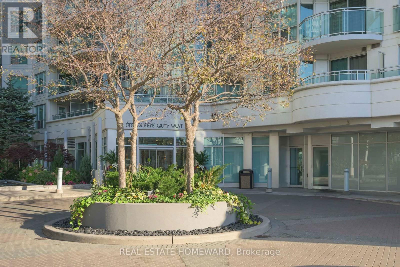 110 - 600 QUEENS QUAY W Image 30