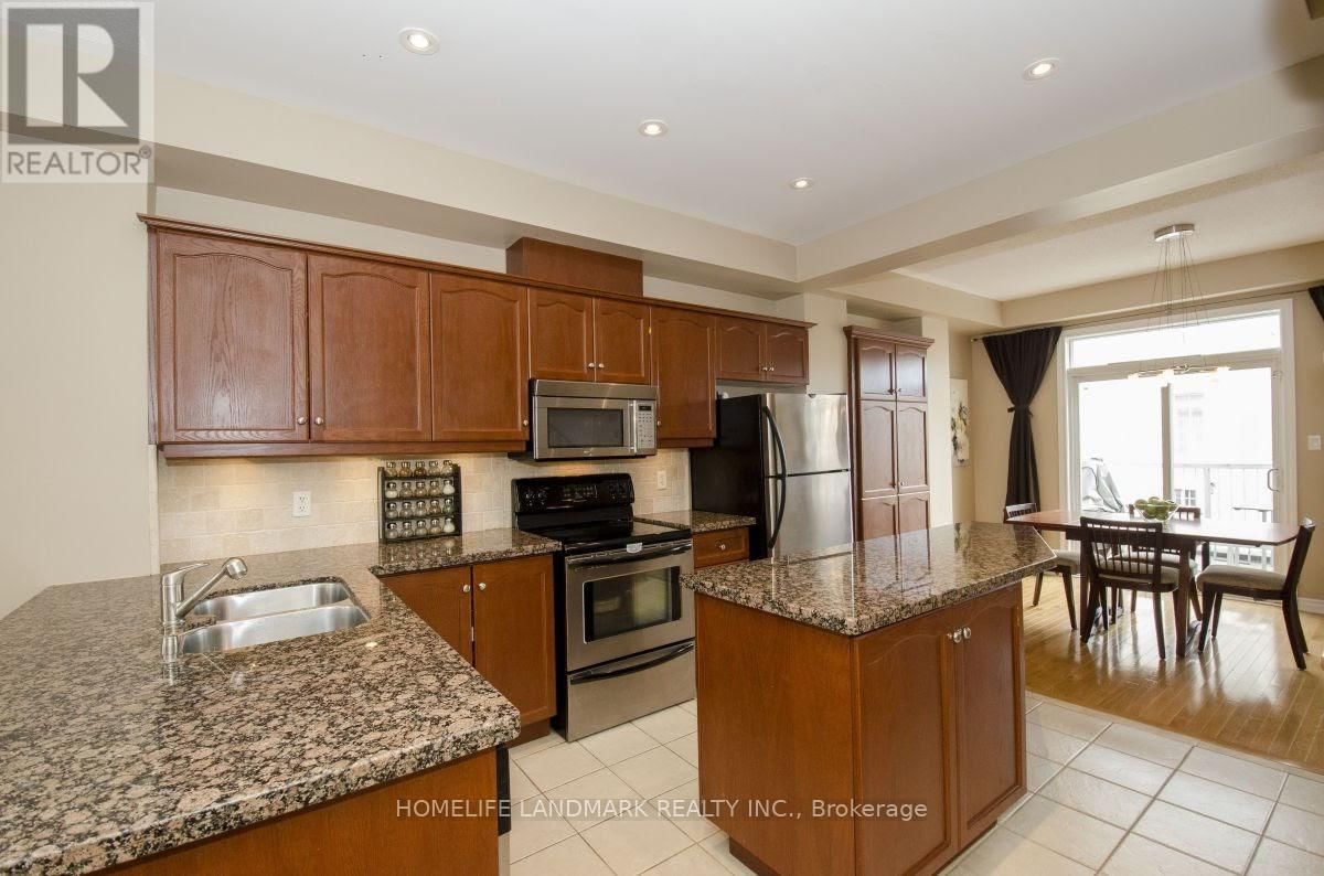 124B FINCH AVENUE W Image 3