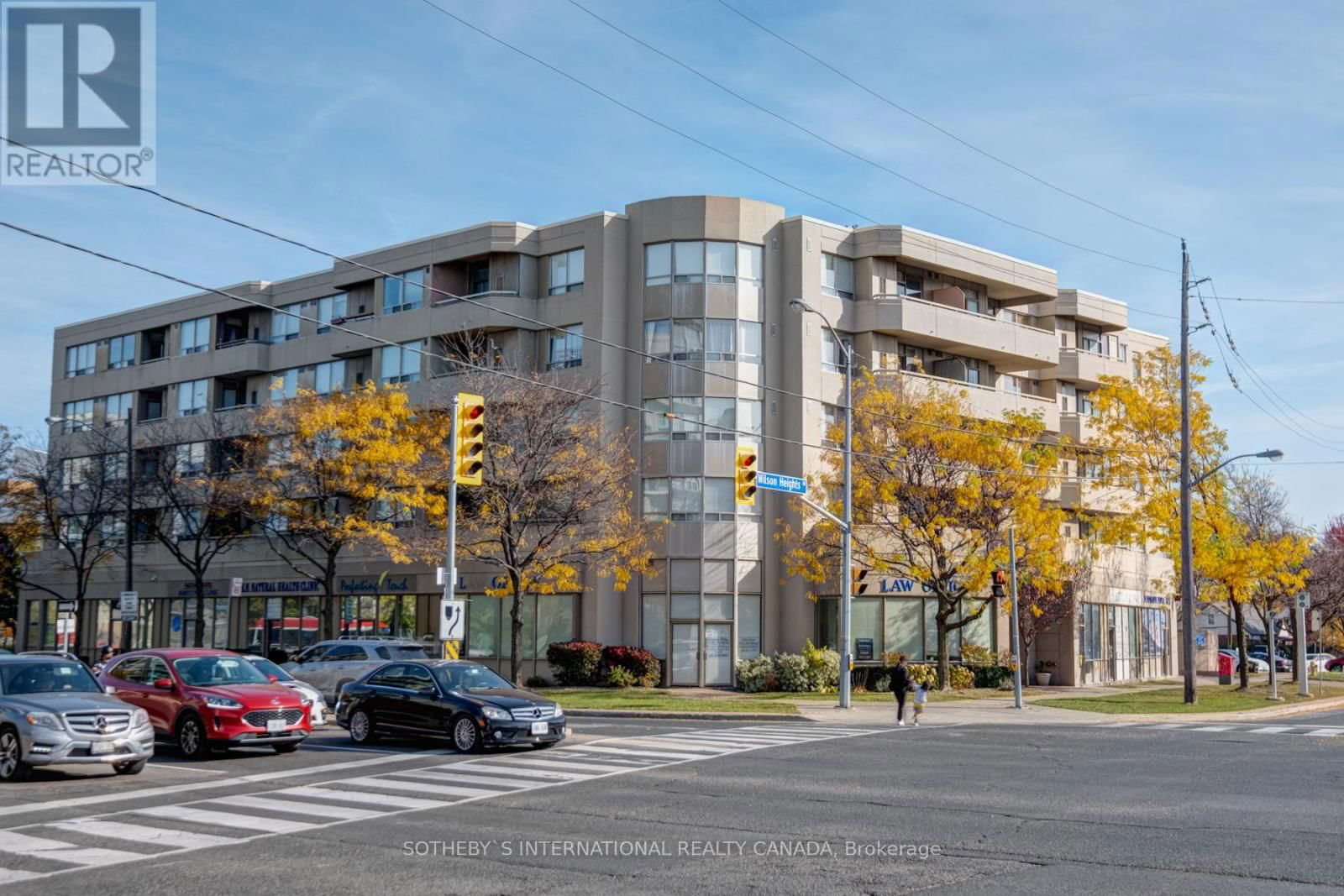 4 - 555 WILSON HEIGHTS. BOULEVARD Image 3