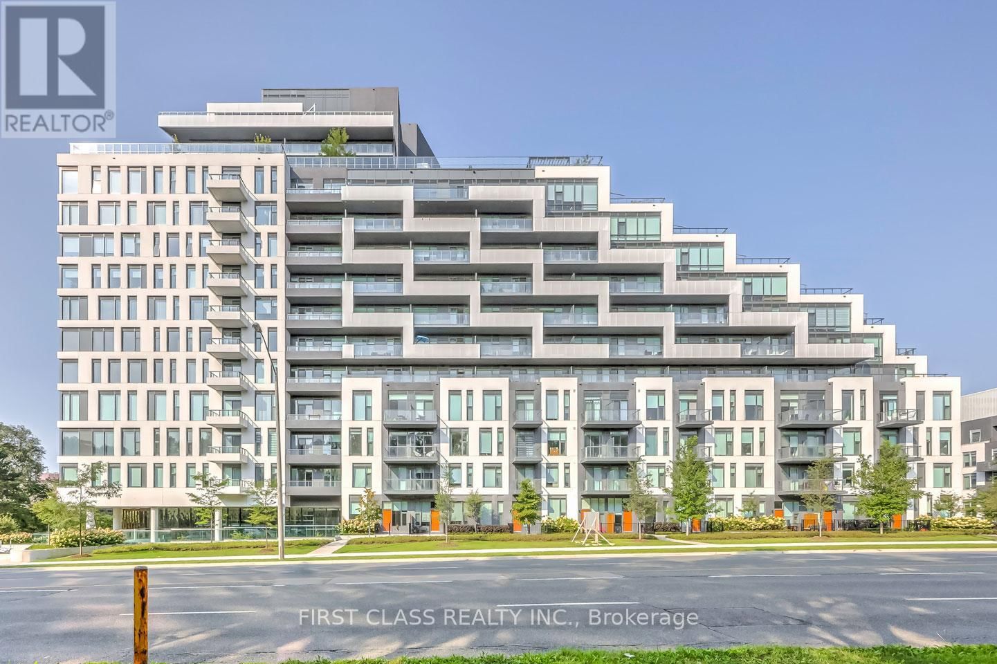 520 - 25 ADRA GRADO WAY Image 1