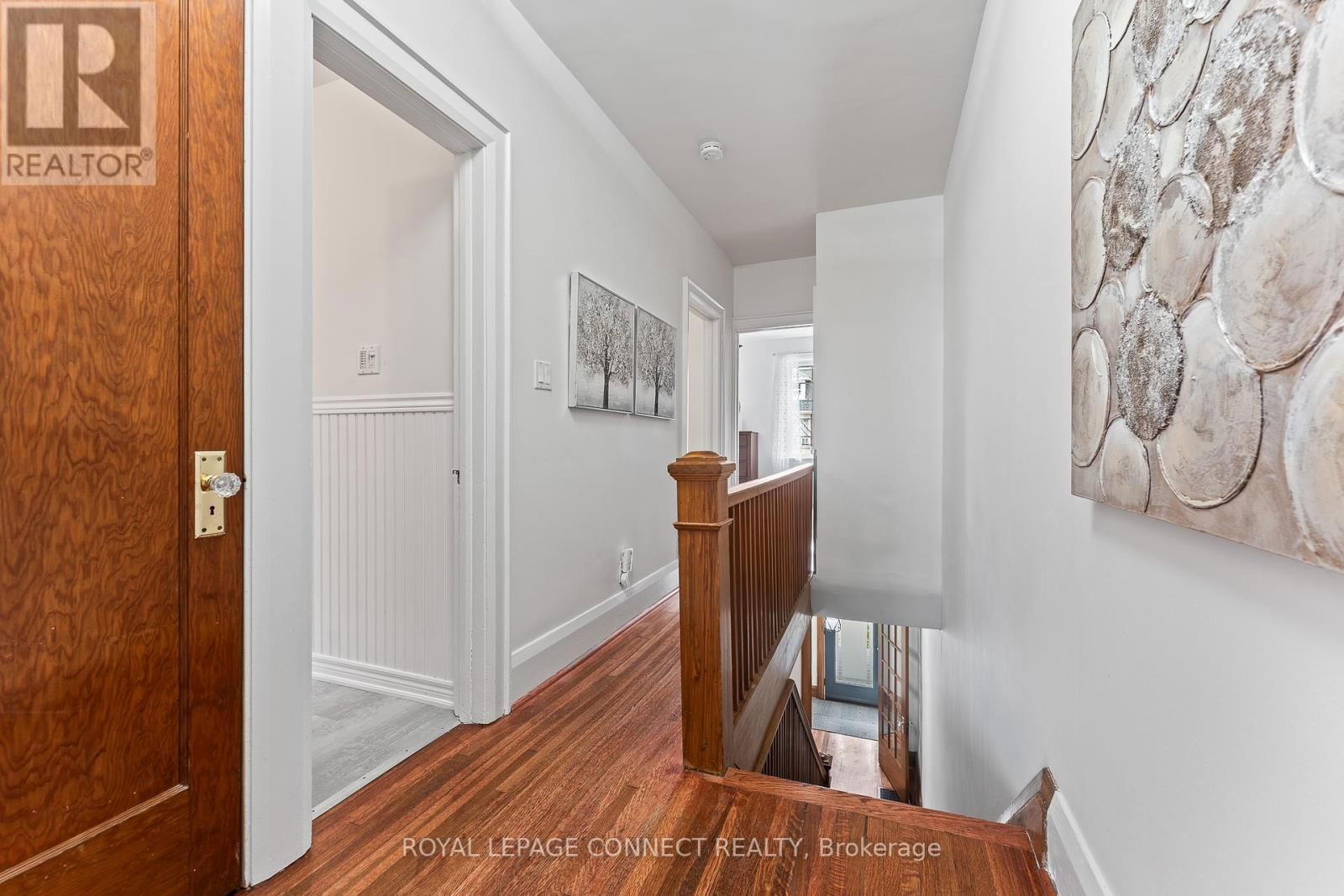 127 BELLWOODS AVENUE Image 16