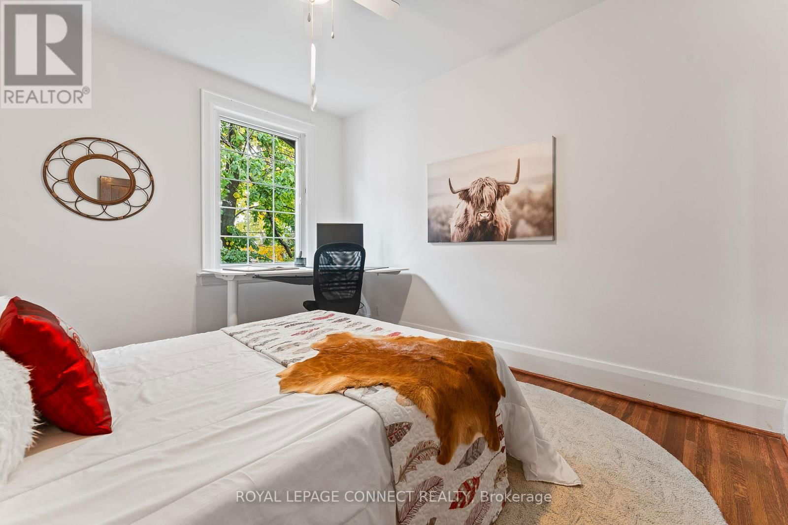 127 BELLWOODS AVENUE Image 22