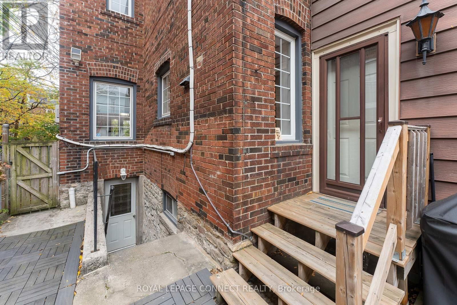 127 BELLWOODS AVENUE Image 29