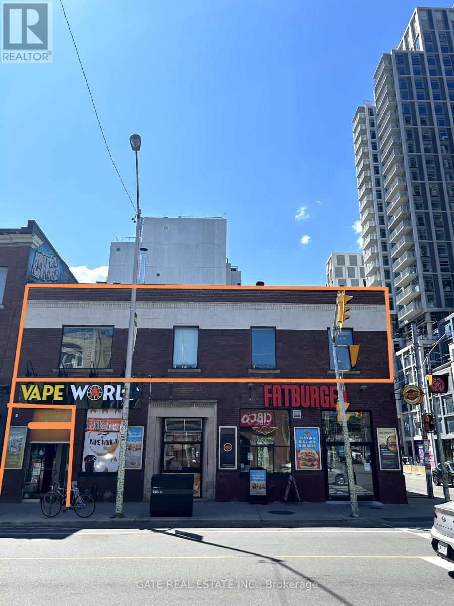 565 BLOOR STREET W Image 2