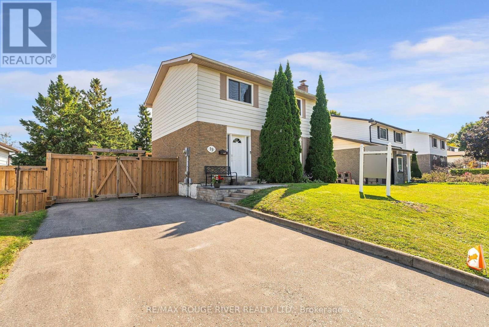 19 VANSTONE COURT Image 3