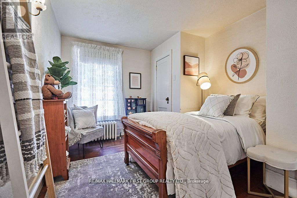 1733 DUFFERIN STREET Image 28