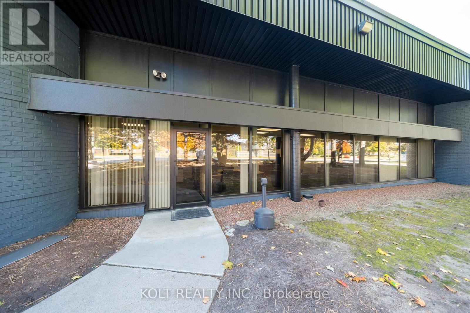 Unit 1 - 445 MILNER AVENUE Image 1