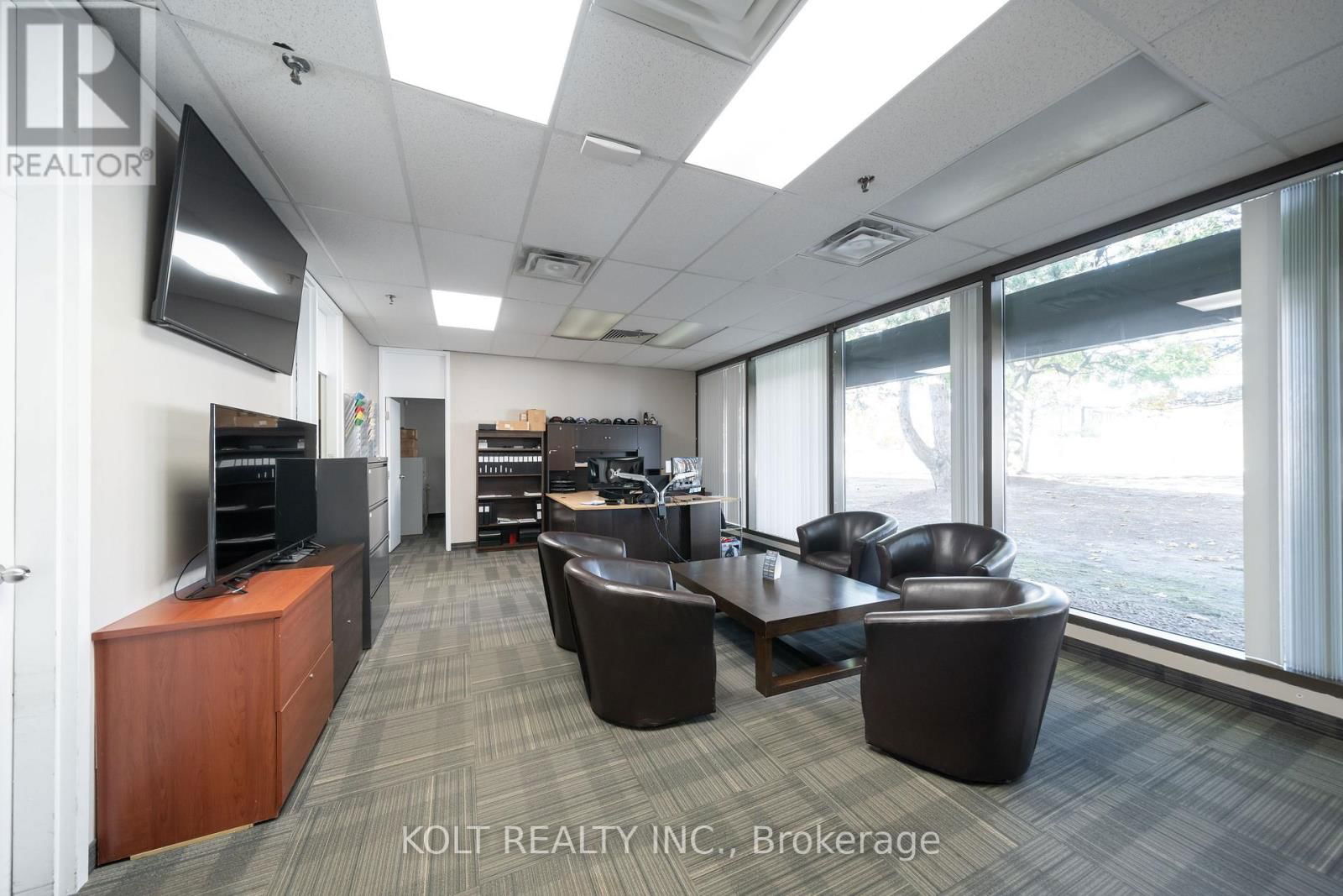 Unit 1 - 445 MILNER AVENUE Image 3