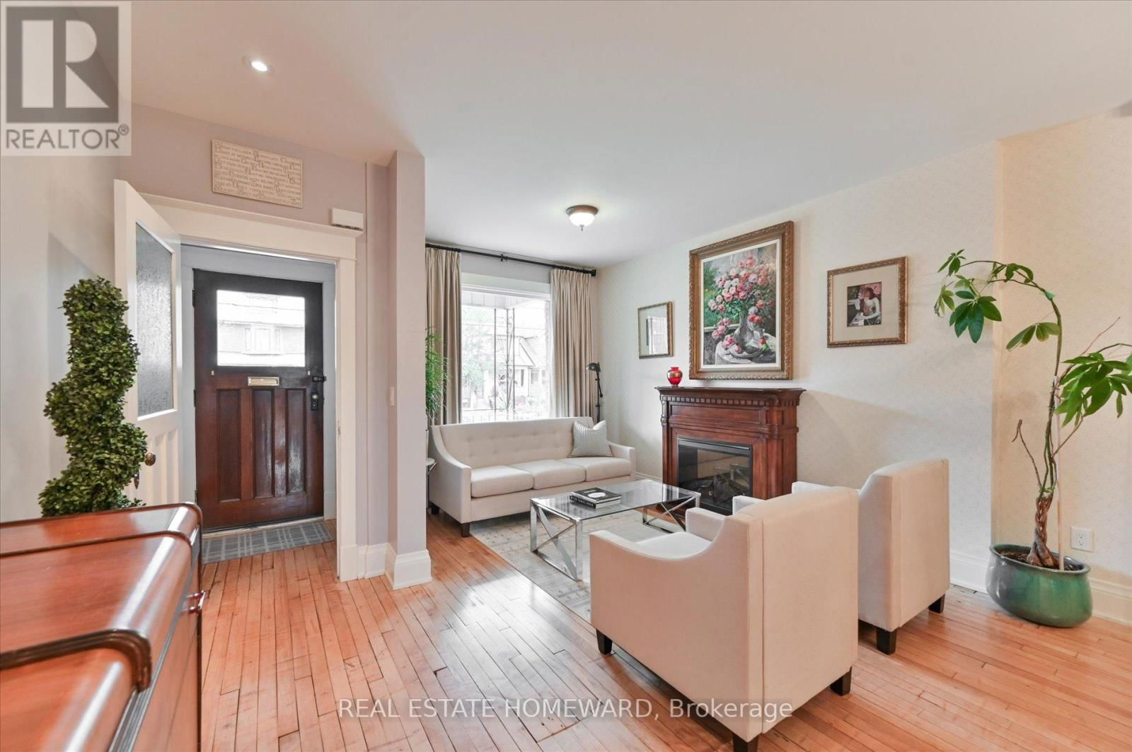 27 STRATHMORE BOULEVARD Image 5