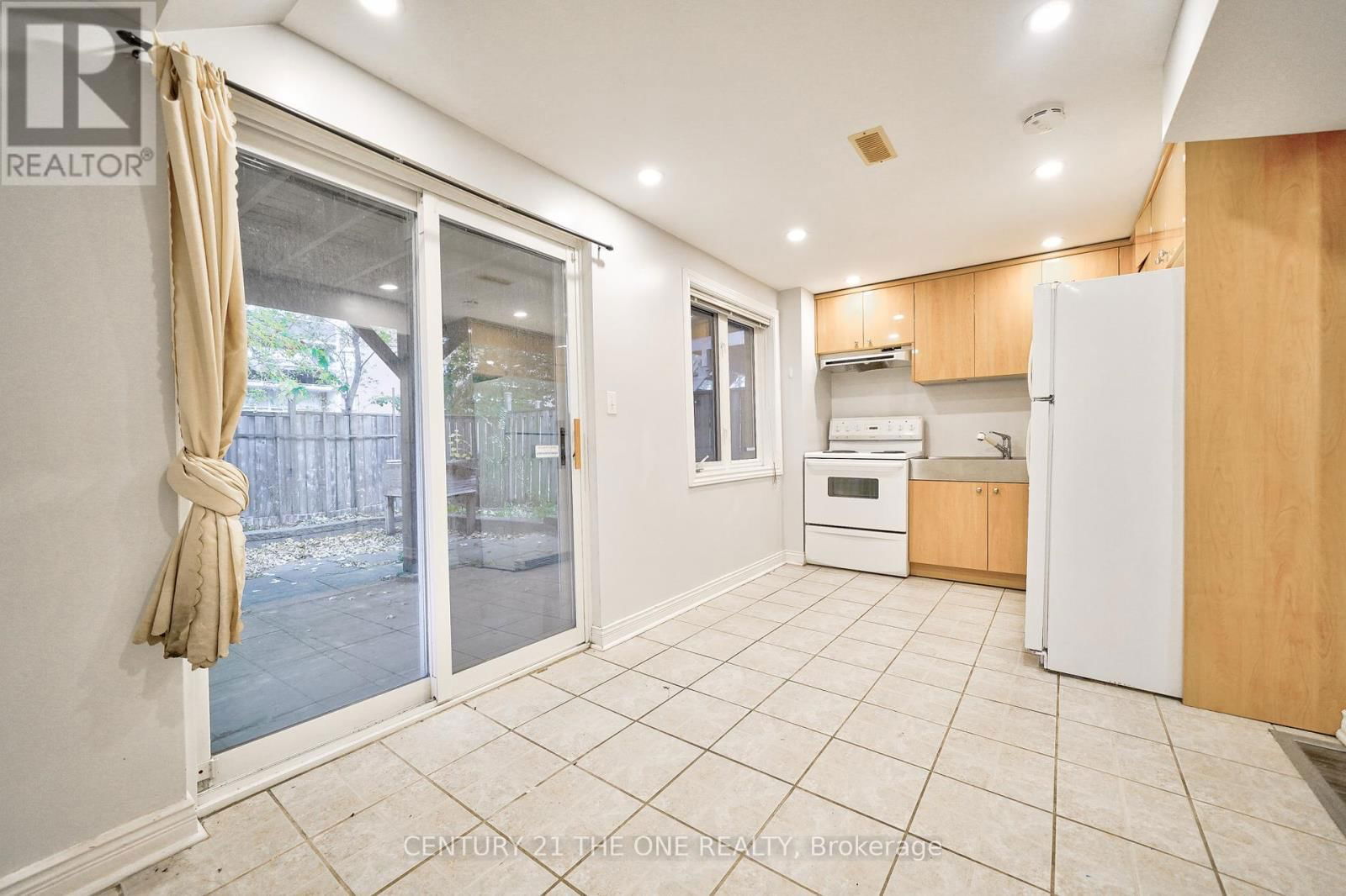 76 HIGHHILL DRIVE Image 34