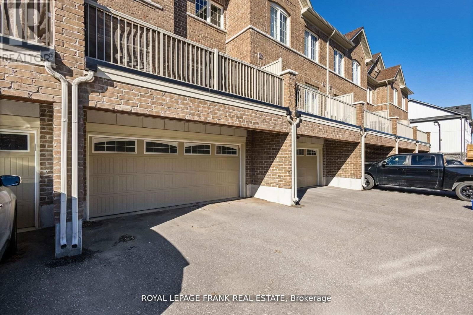 37 DONALD POWELL CRESCENT Image 30