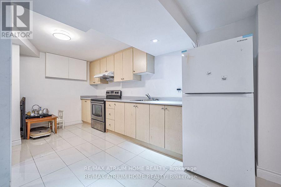 56 HUNTINGDALE BOULEVARD Image 30