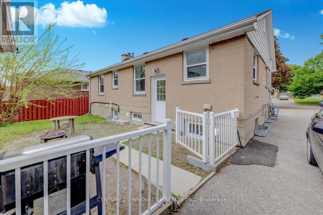 BSMT - 449 FERNHILL BOULEVARD Image 10