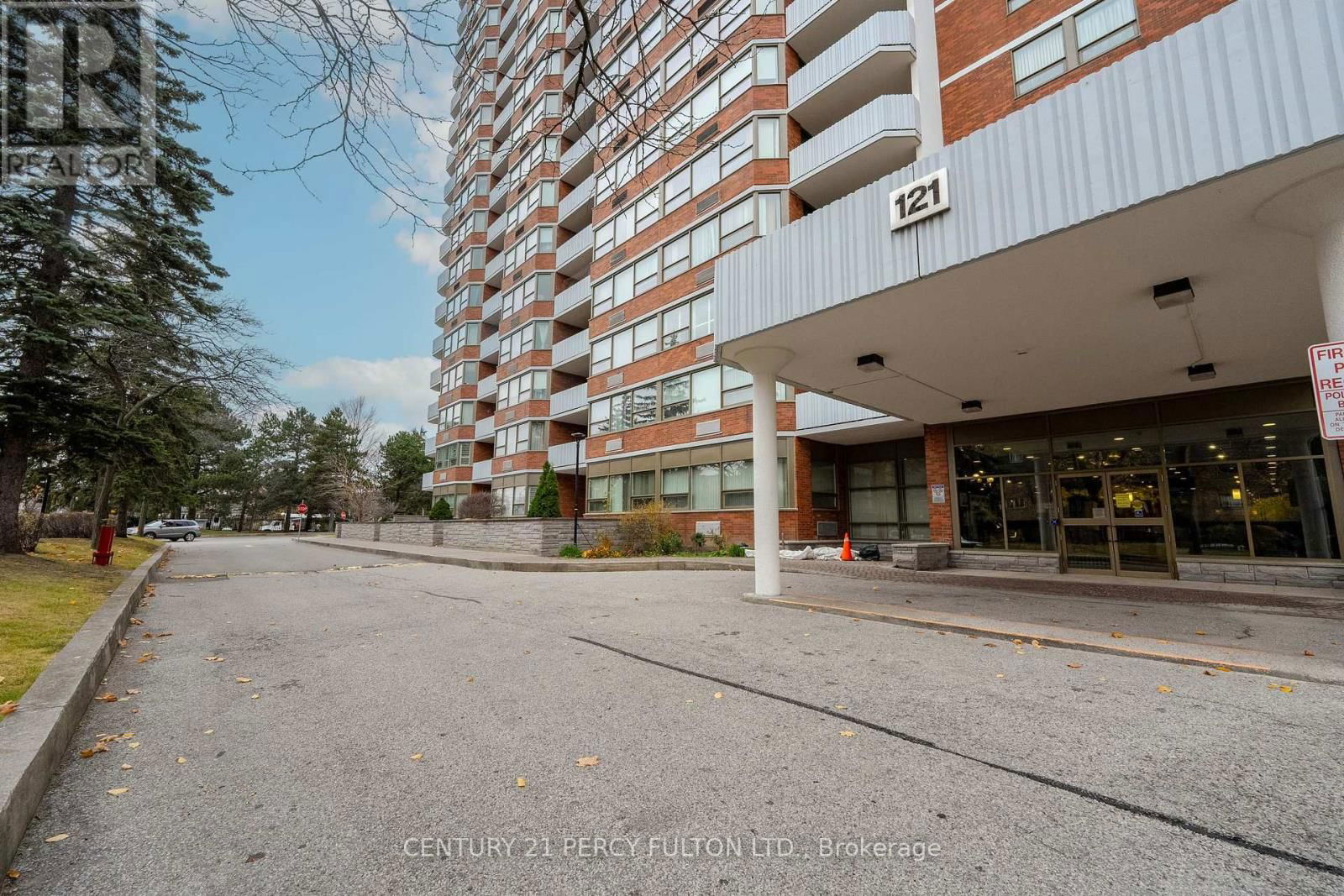 1612 - 121 LING ROAD Image 22