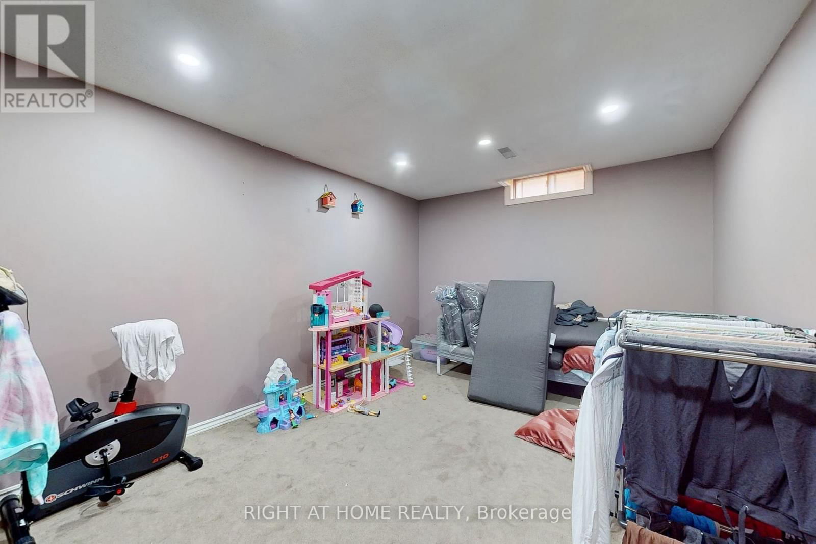 869 ATTERSLEY DRIVE Image 31