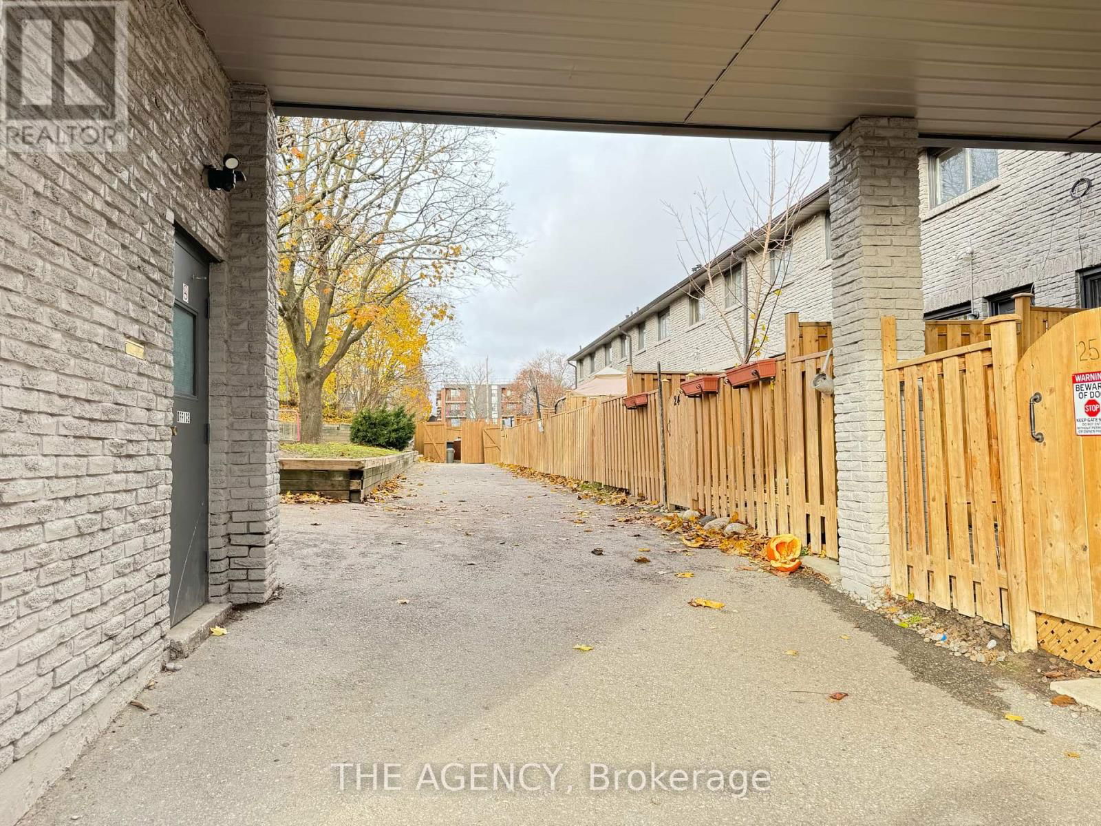 26 - 477 DEAN AVENUE Image 20