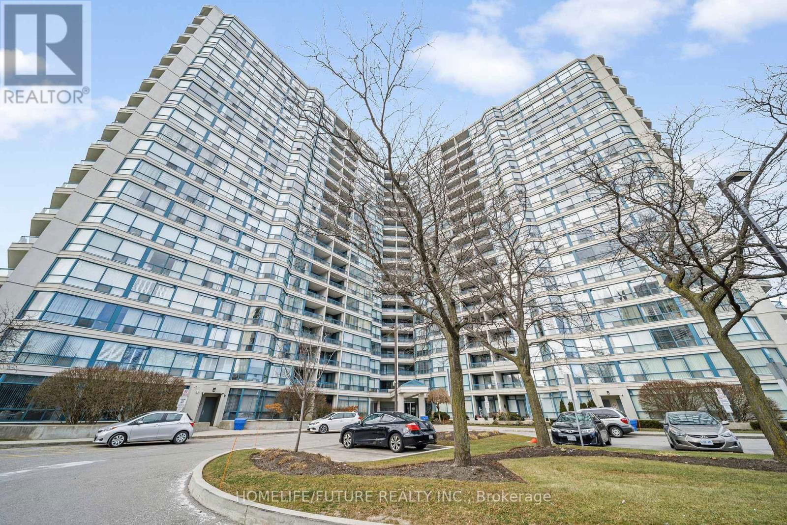 1516 - 4725 SHEPPARD AVENUE E Image 2