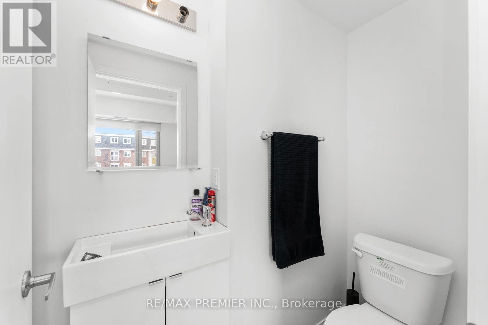 212 - 1800 SIMCOE STREET NORTH Image 18