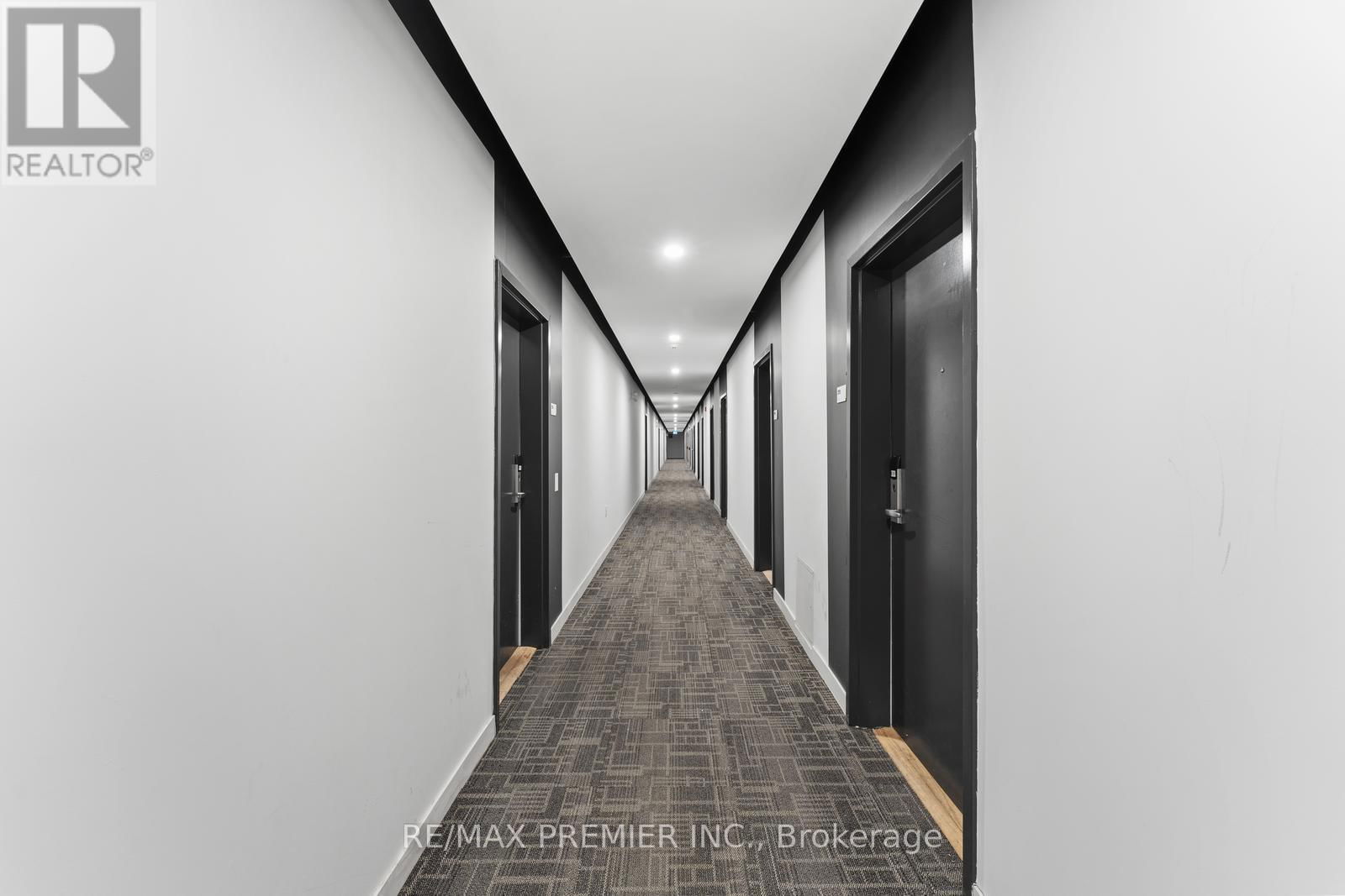 212 - 1800 SIMCOE STREET NORTH Image 4