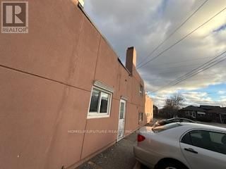 202 - 174 RITSON ROAD S Image 13