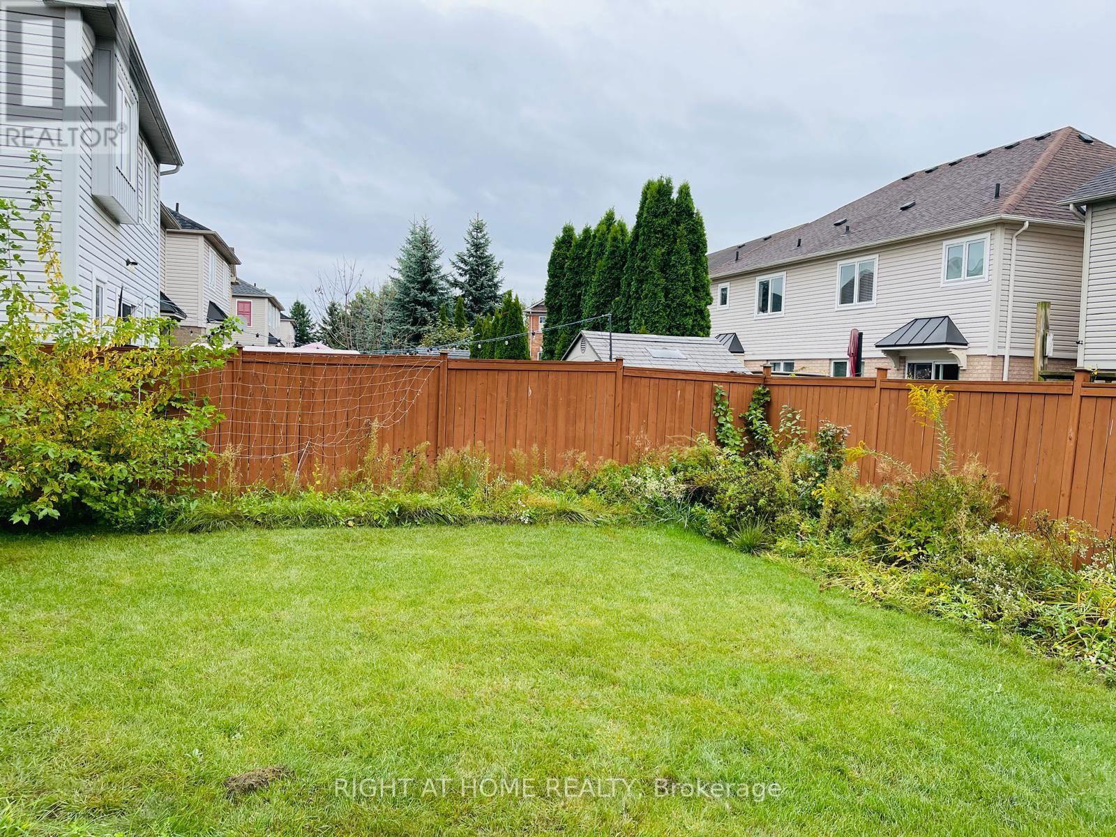 36 MARRINER CRESCENT Image 23