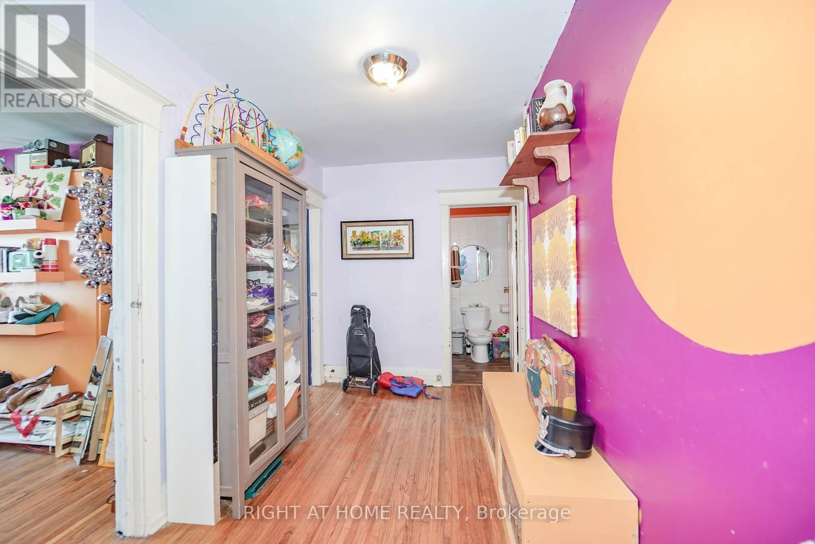 510 DANFORTH AVENUE Image 33