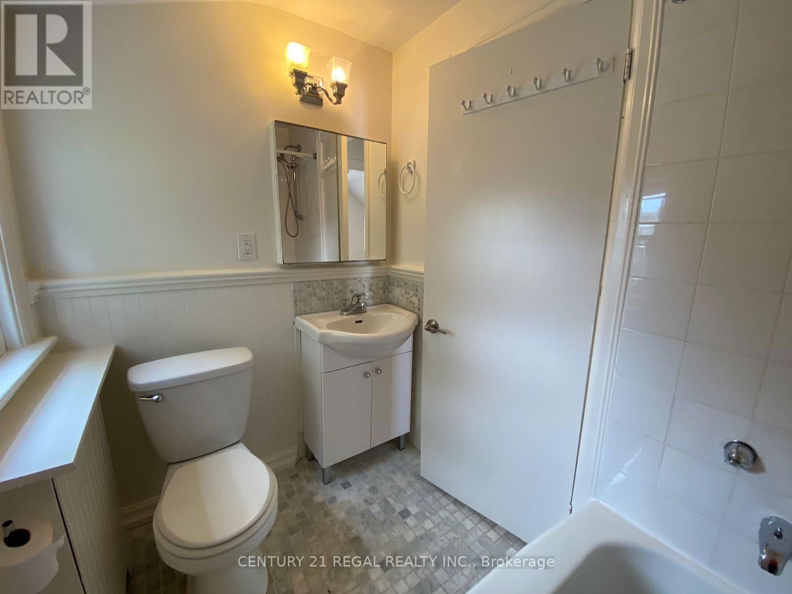 Upper - 25 SHANGARRY DRIVE Image 18