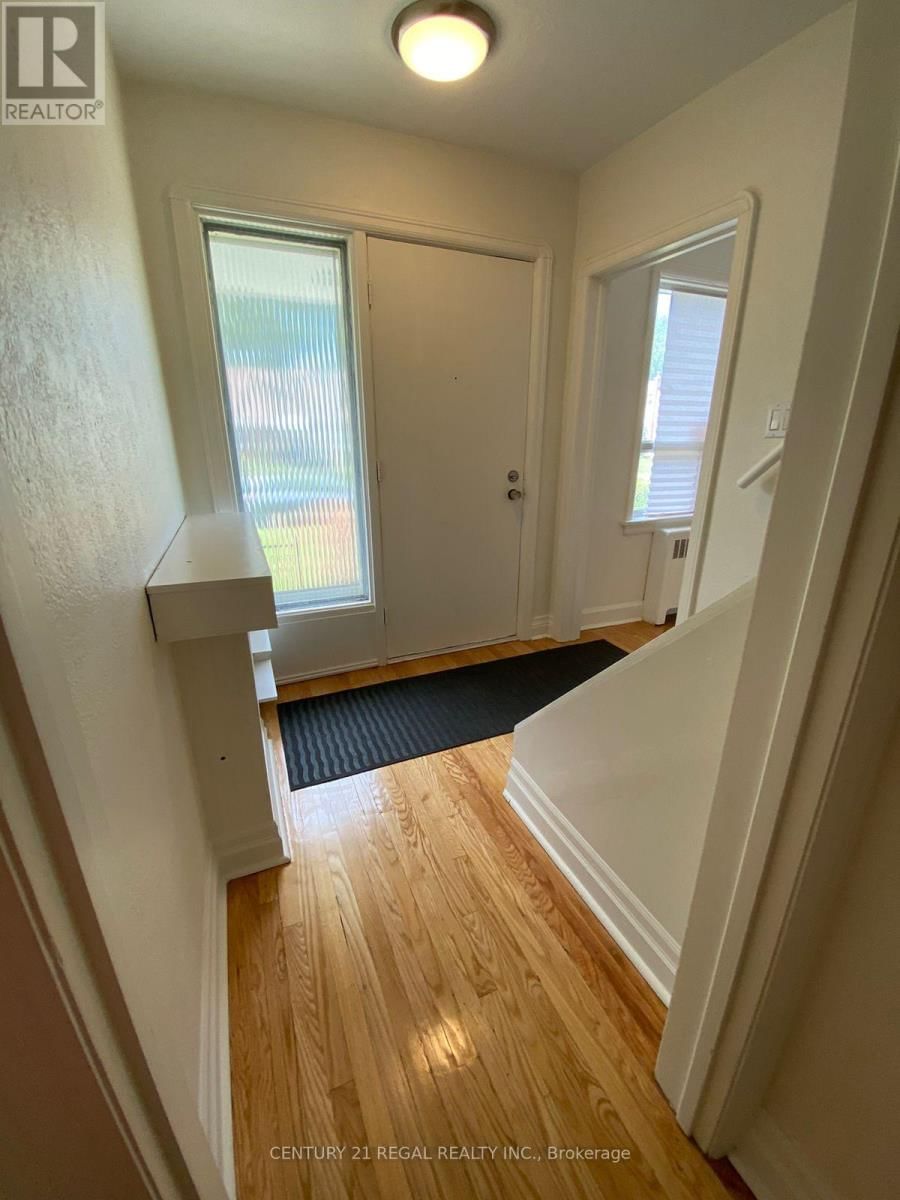 Upper - 25 SHANGARRY DRIVE Image 2