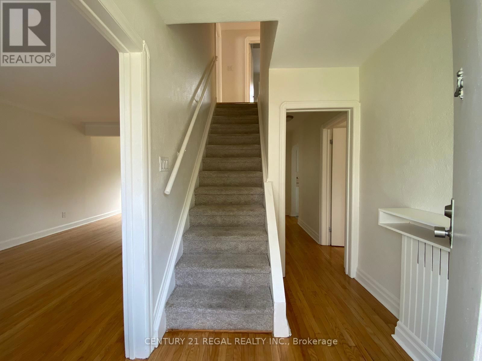 Upper - 25 SHANGARRY DRIVE Image 3
