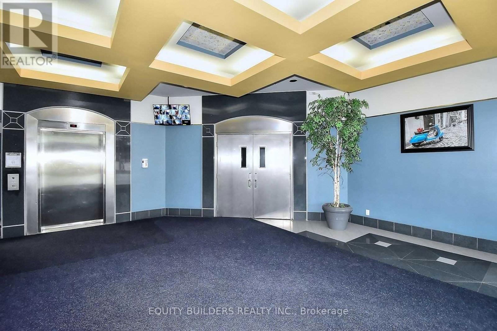 302-B&C - 80 CORPORATE DRIVE Image 13