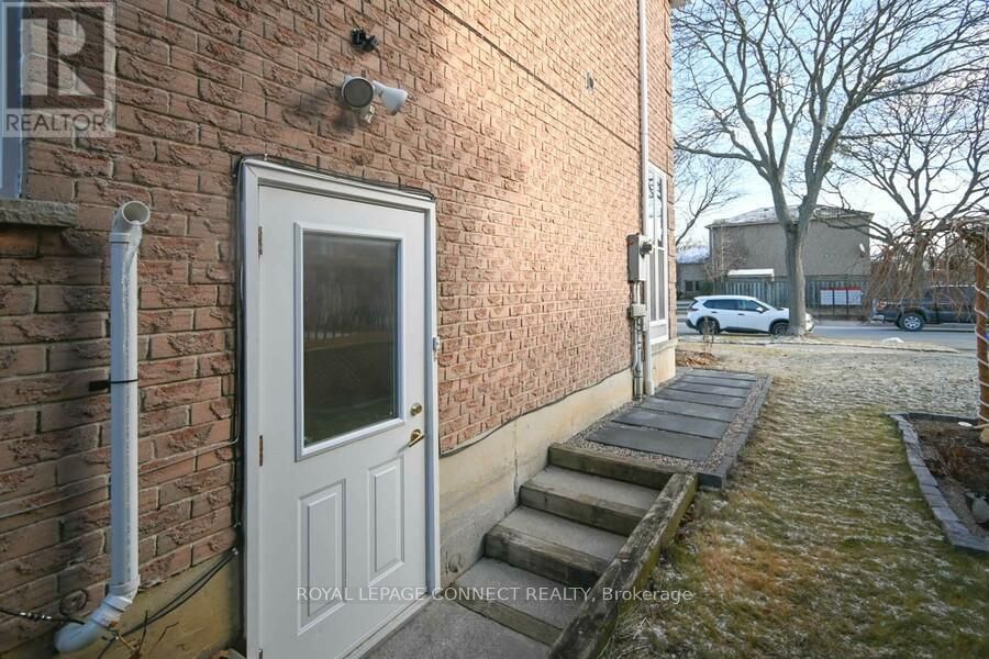 2 BARNARD COURT Image 35