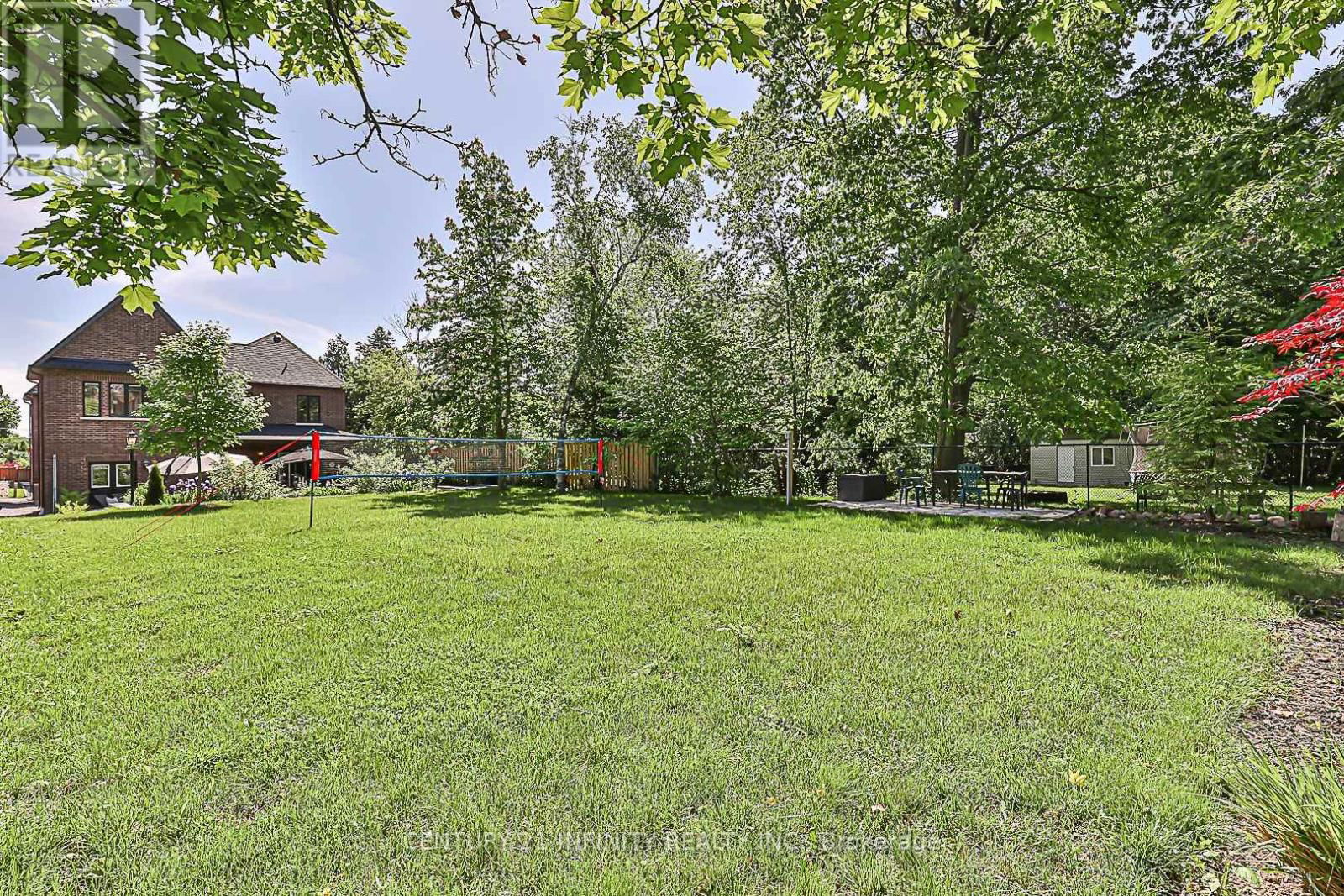 540 OAKWOOD DRIVE Image 38