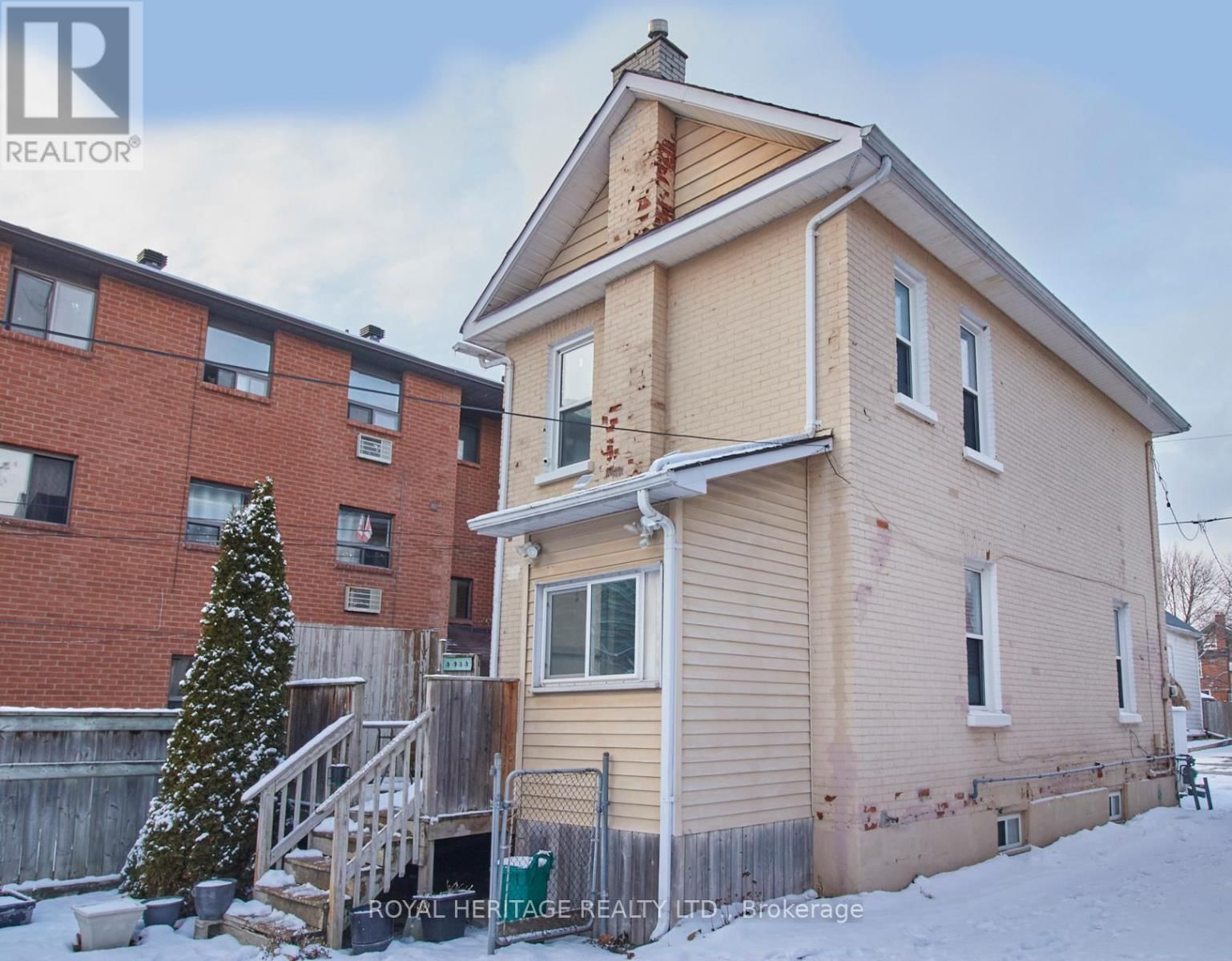 161 COLBORNE STREET E Image 22