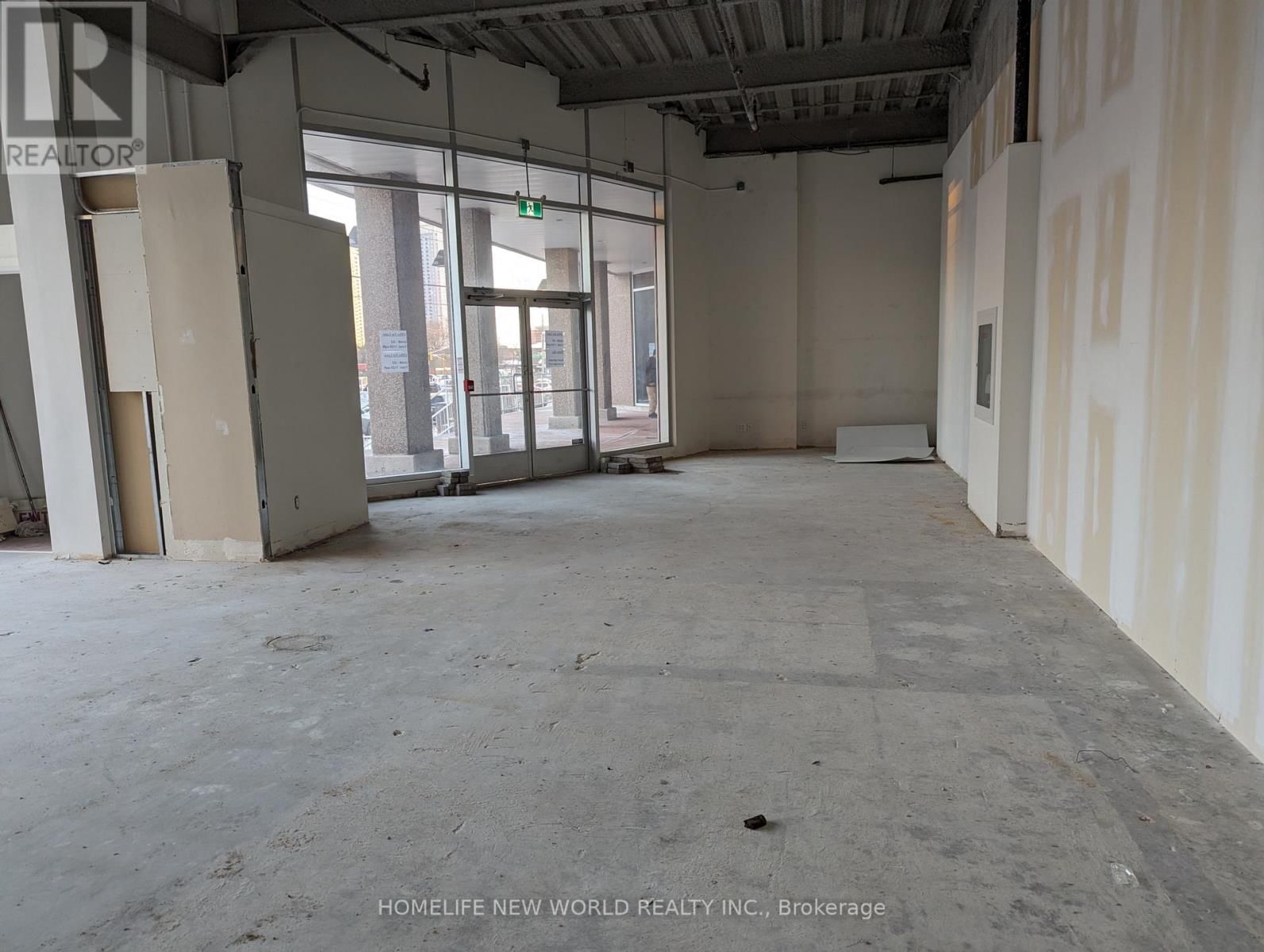 1G2 - 2330 KENNEDY ROAD Image 16