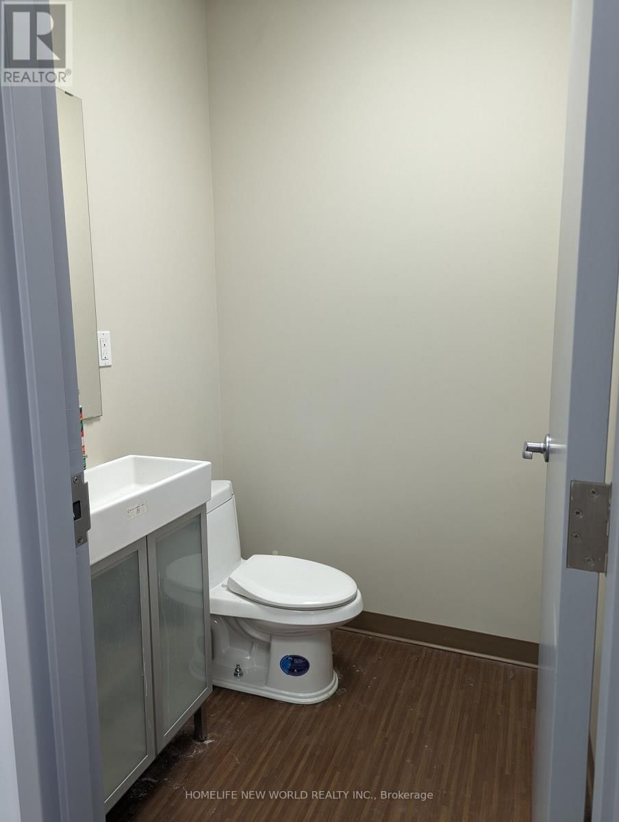 201 - 2330 KENNEDY ROAD Image 16