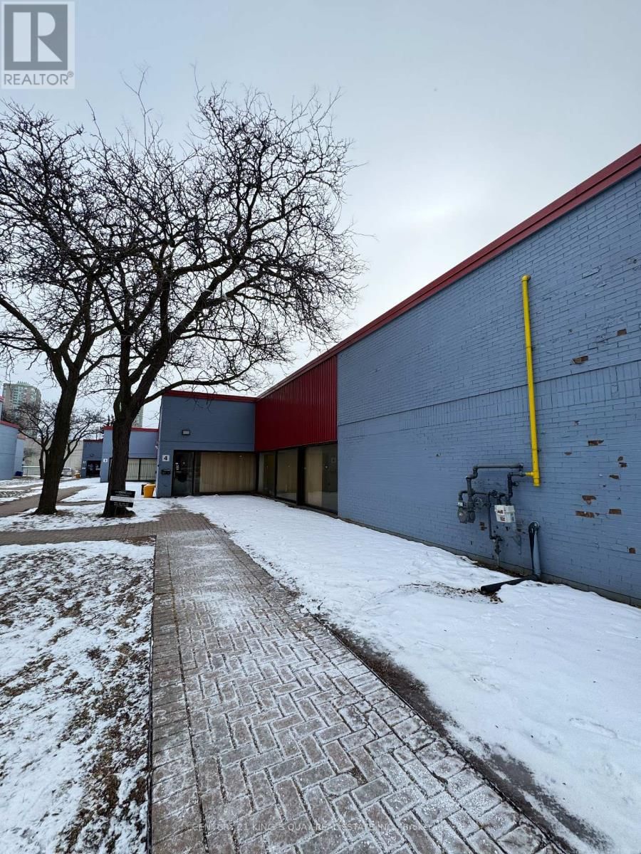 4 - 70 MILNER AVENUE Image 1