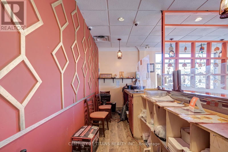 Image #1 of Restaurant for Sale at Brock, Whitby, Ontario