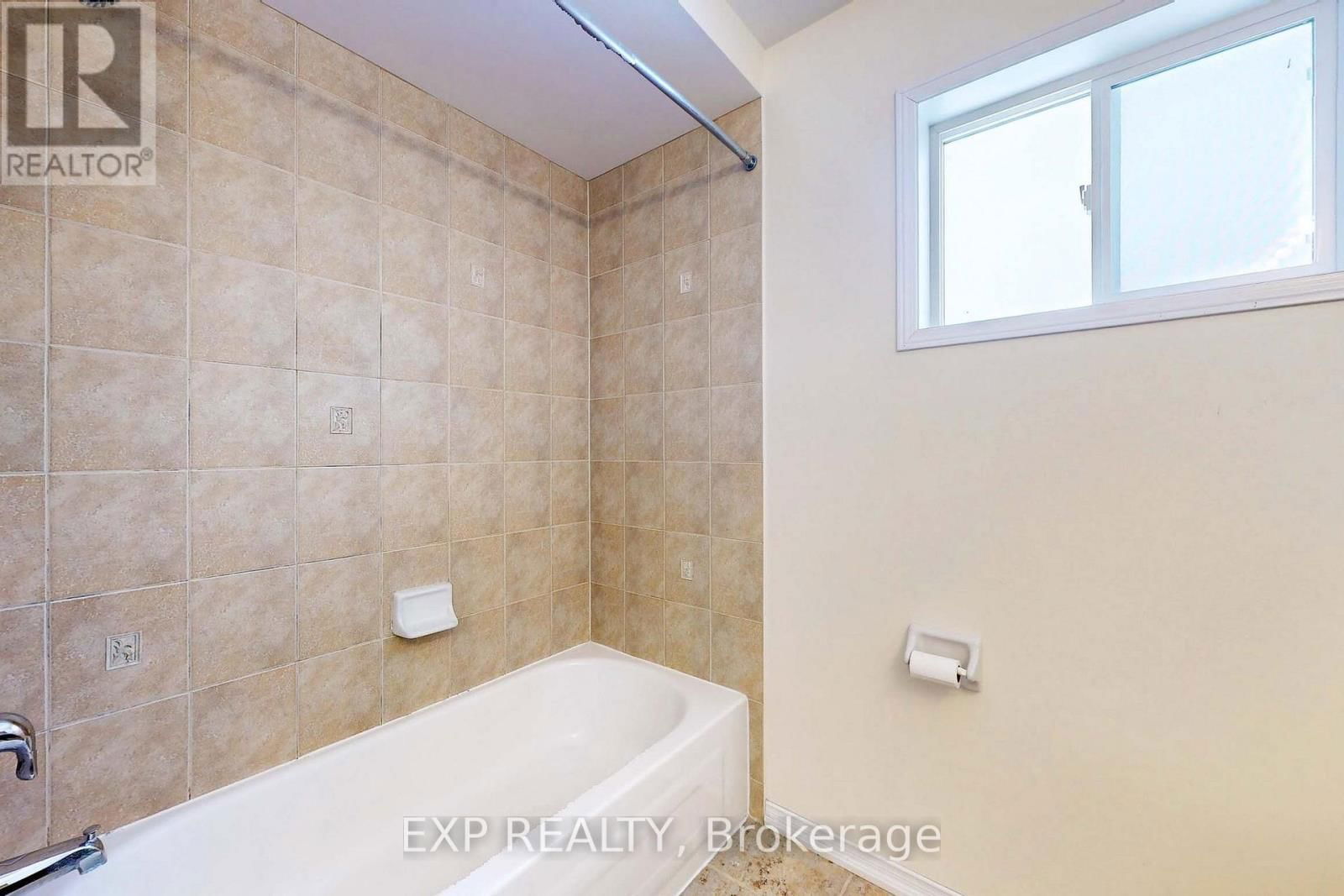 1790 BADGLEY DRIVE Image 45