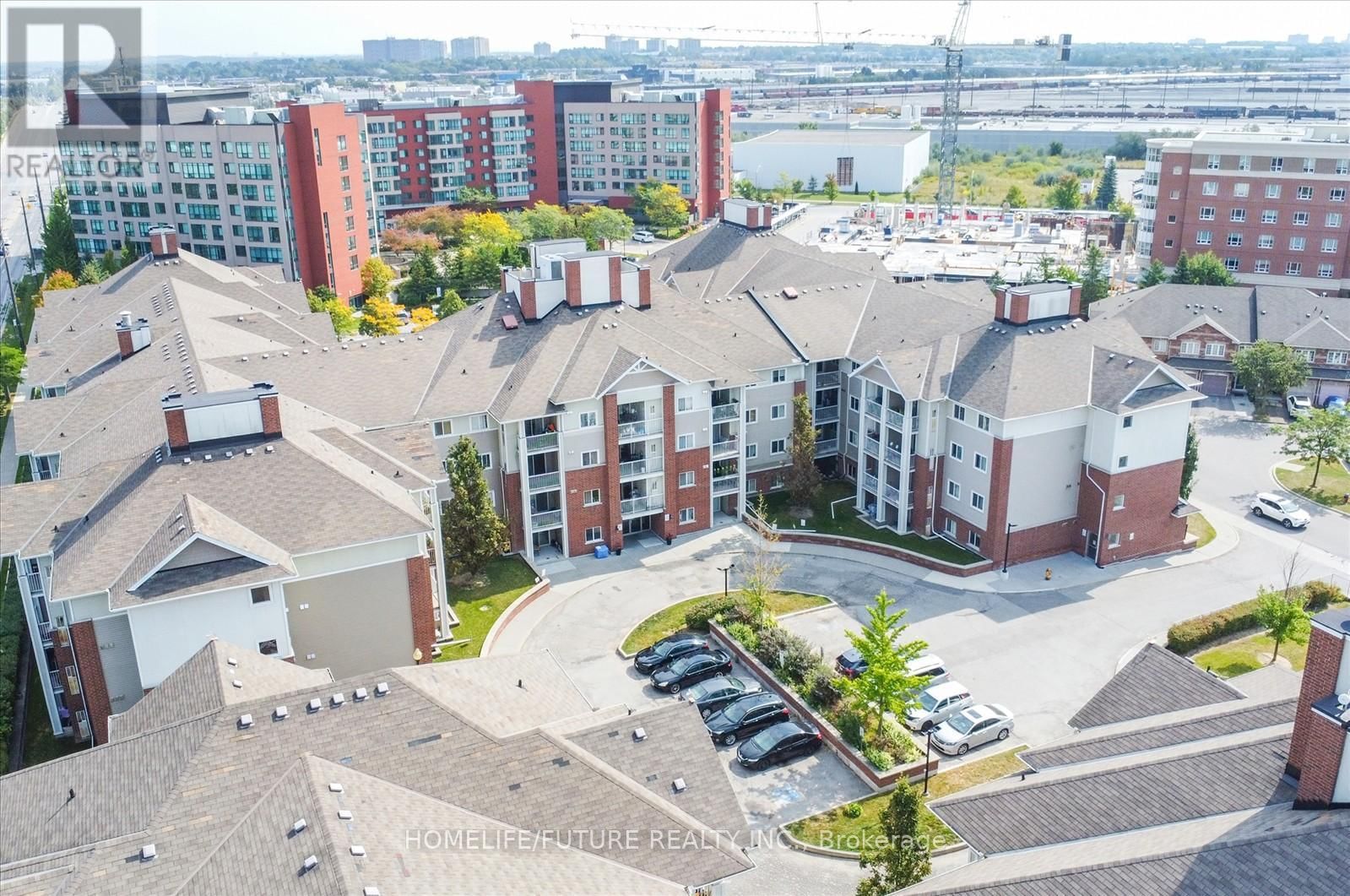 205 - 5225 FINCH AVENUE EAST Image 3