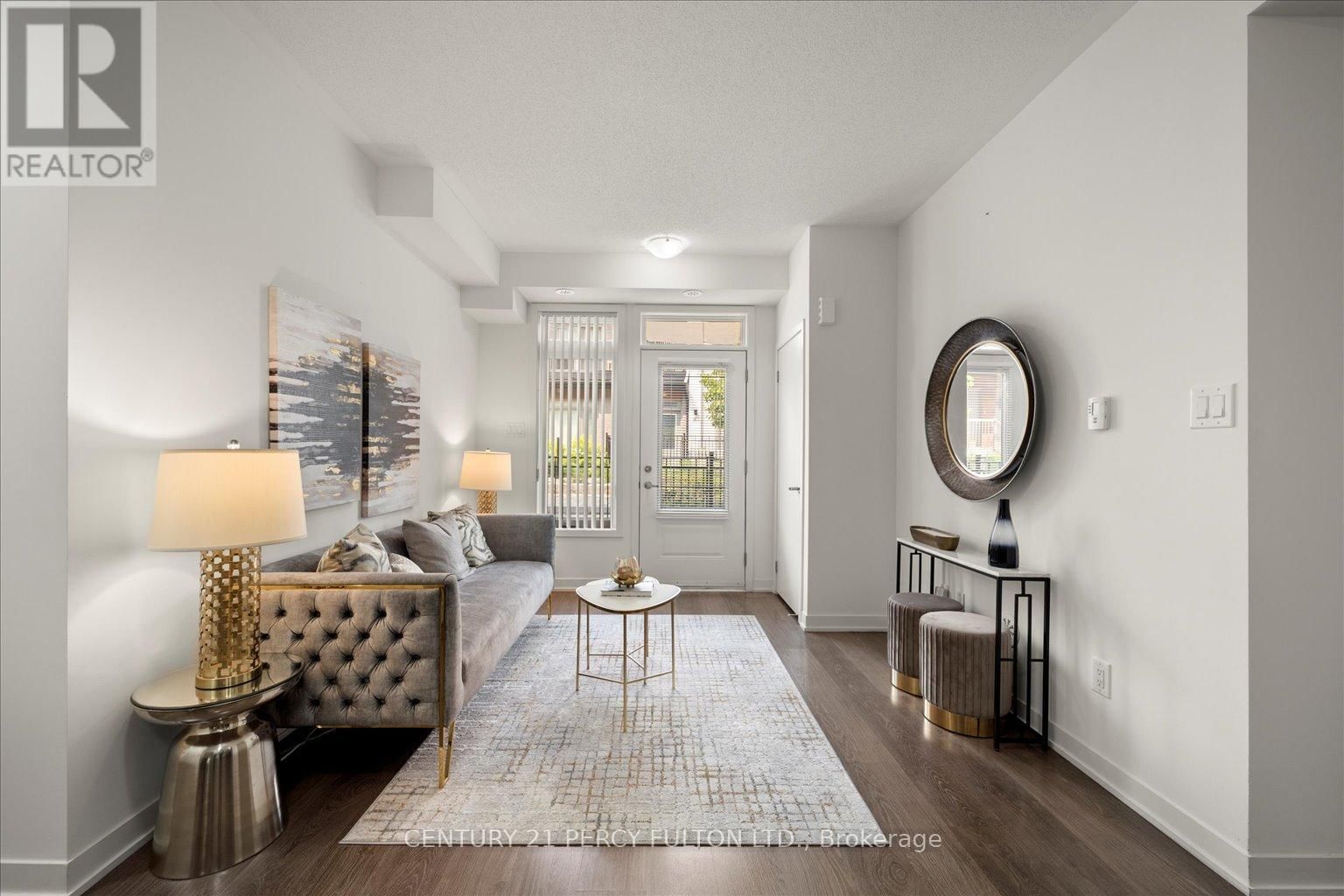 19 - 70 ORCHID PLACE DRIVE Image 1