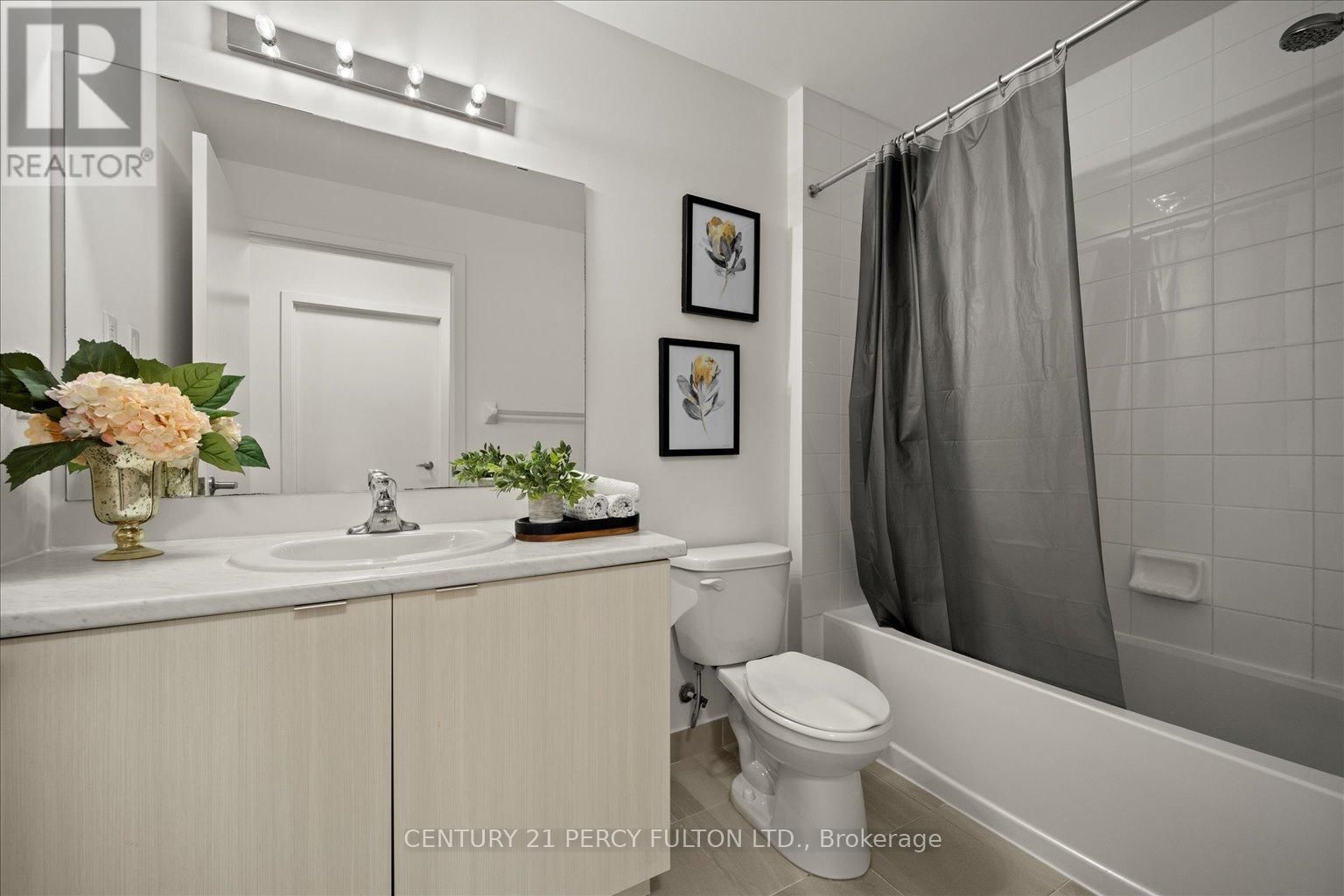 19 - 70 ORCHID PLACE DRIVE Image 9