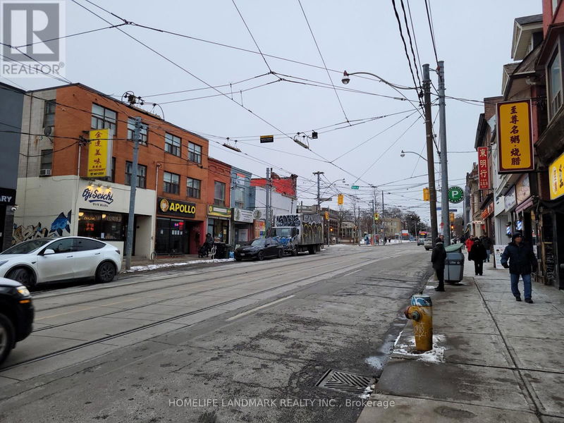Image #1 of Restaurant for Sale at Broadview, Toronto , Ontario