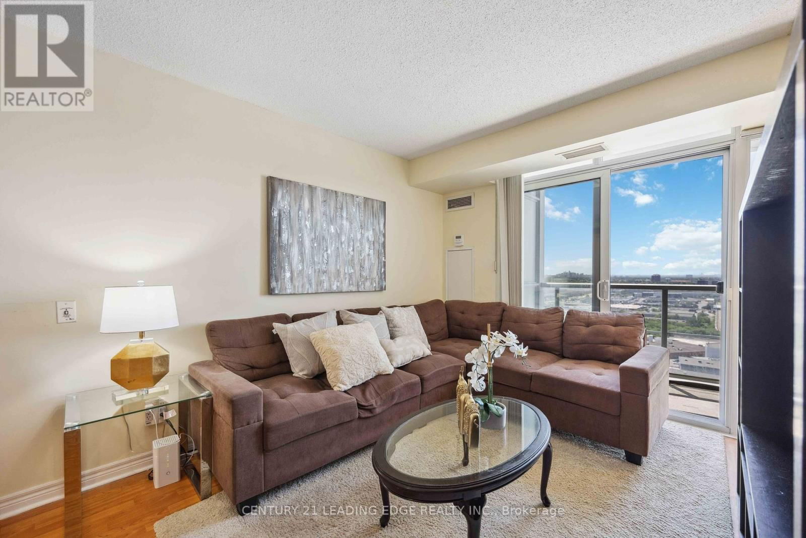 2301 - 83 BOROUGH DRIVE Image 15