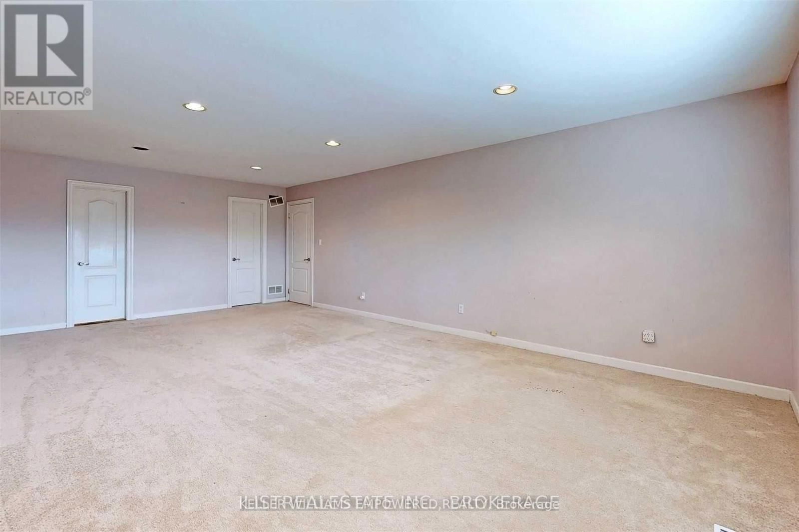 74 CREEKWOOD DRIVE Image 11