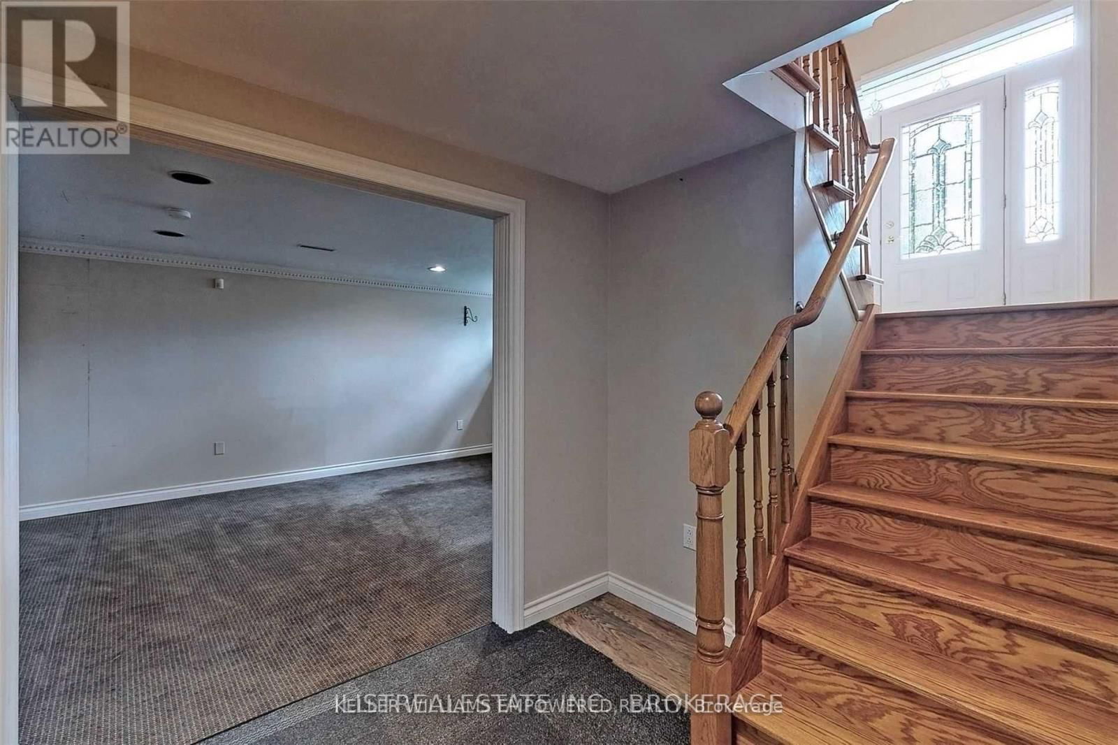 74 CREEKWOOD DRIVE Image 18