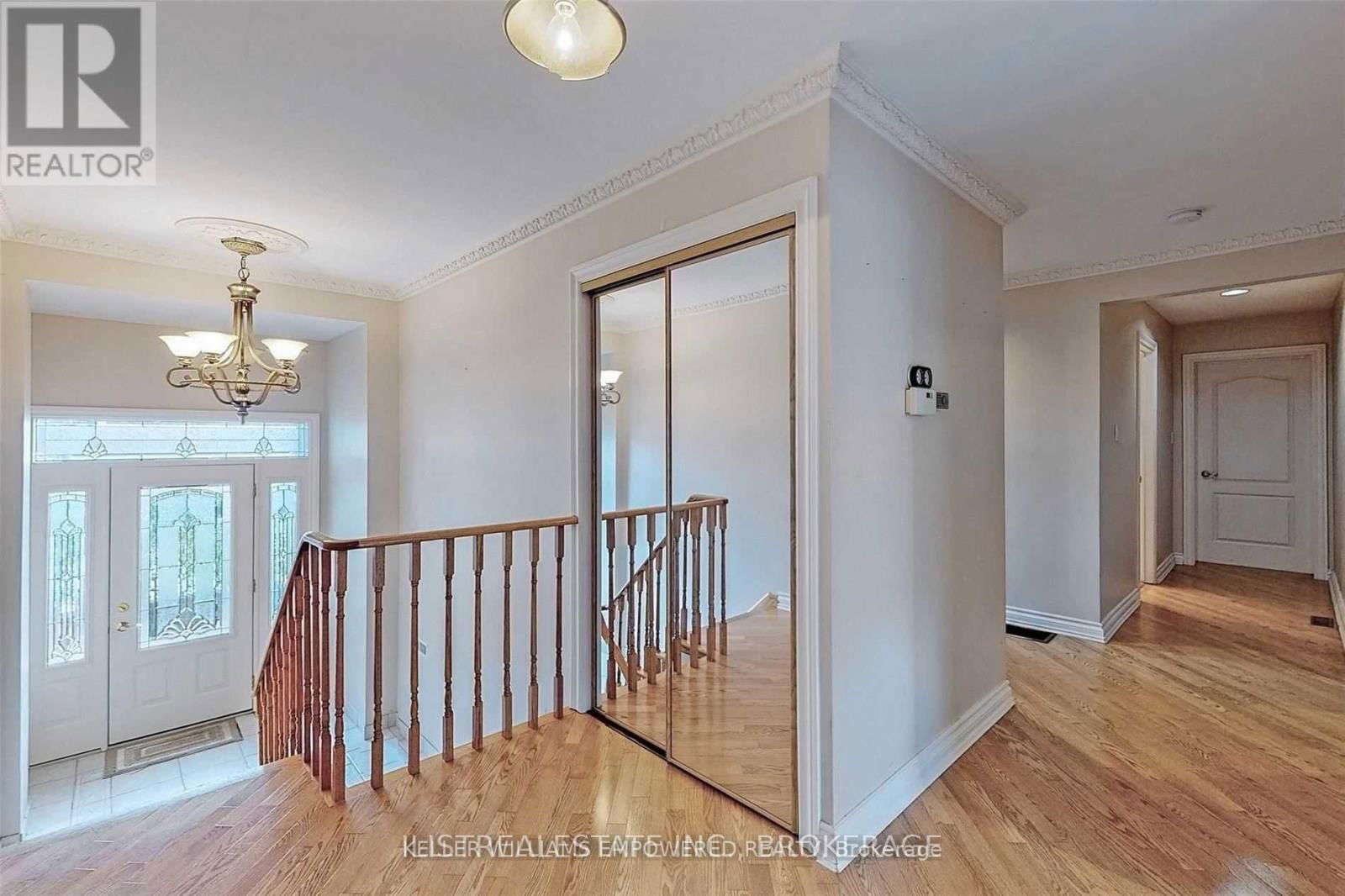 74 CREEKWOOD DRIVE Image 4