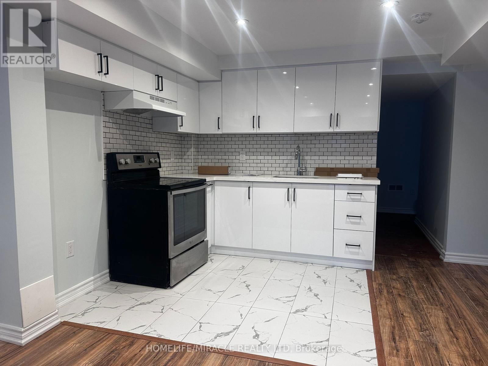92 SHARPLIN DRIVE Image 4